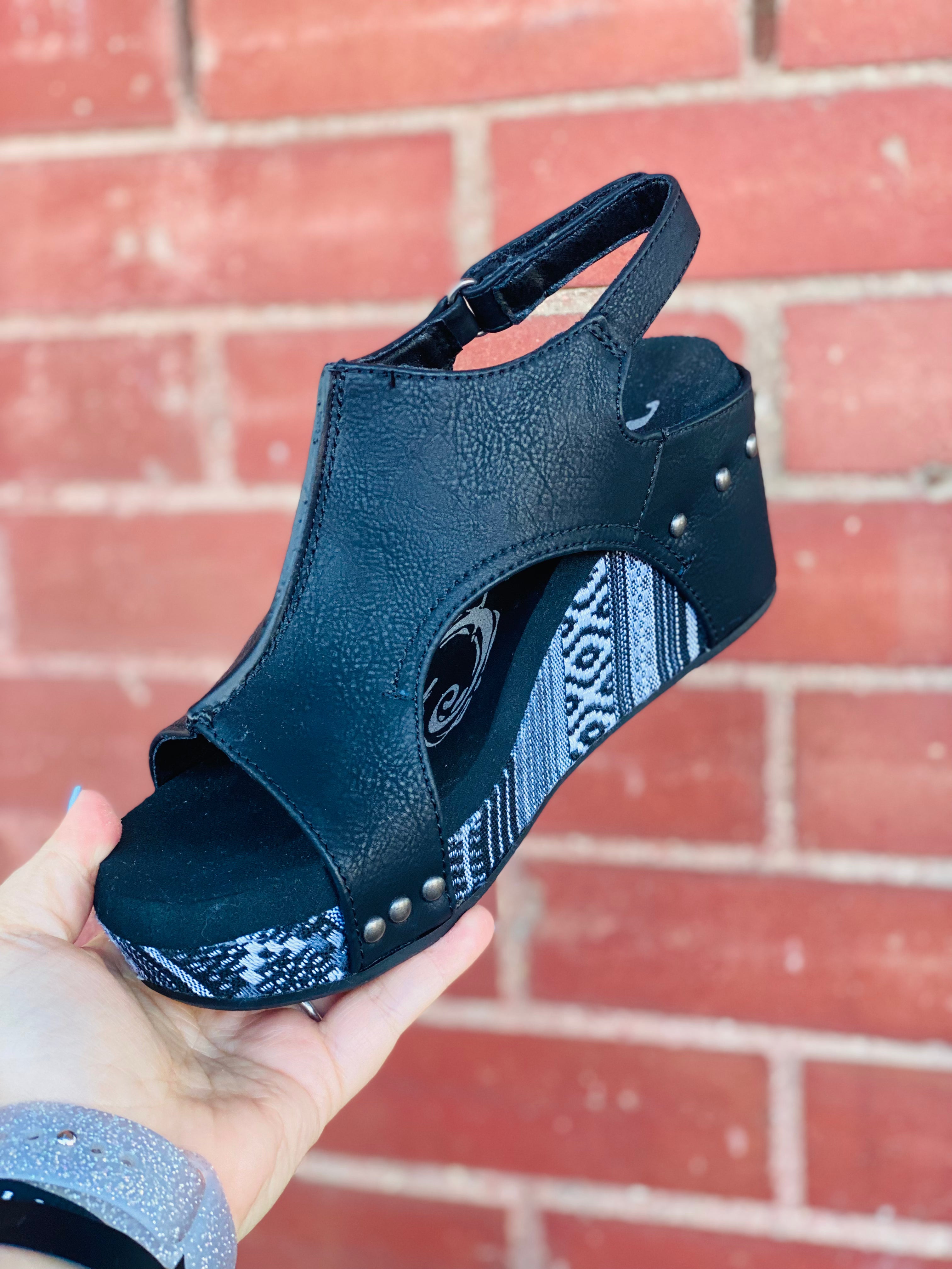 Very 2025 black wedges