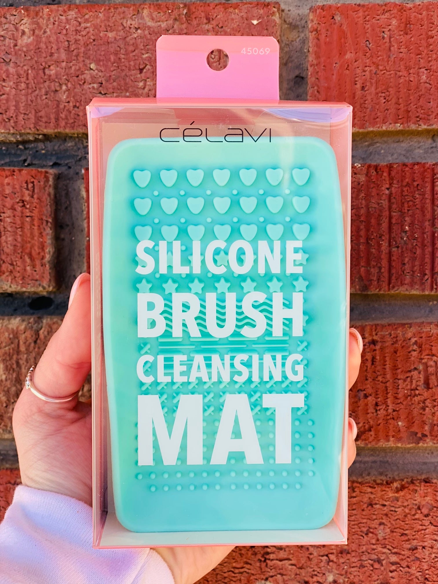 Teal Celavi Silicone Brush Cleansing Mat