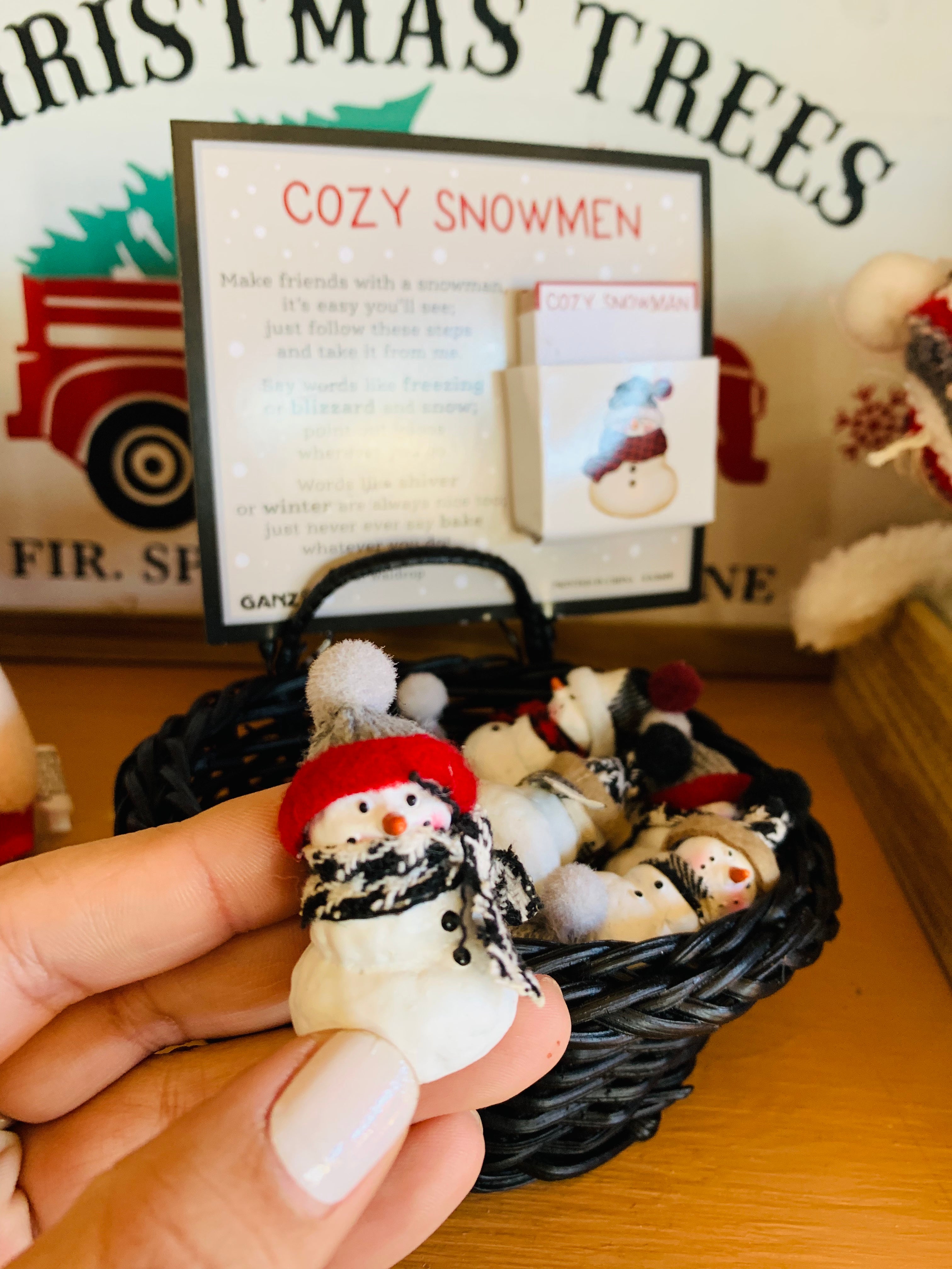 Cozy Snowman Pocket Charm